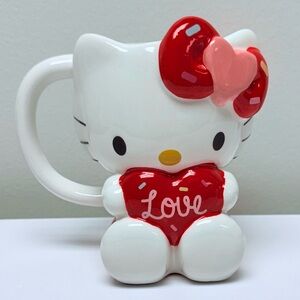 New! Hello Kitty Valentine’s Day 3D Love Mug, 20 oz ceramic, never used